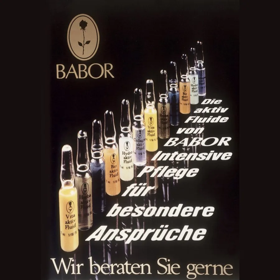 Historisches Werbemotiv von BABOR mit einer Reihe Glasampullen und dem Schriftzug aktiv Fluide